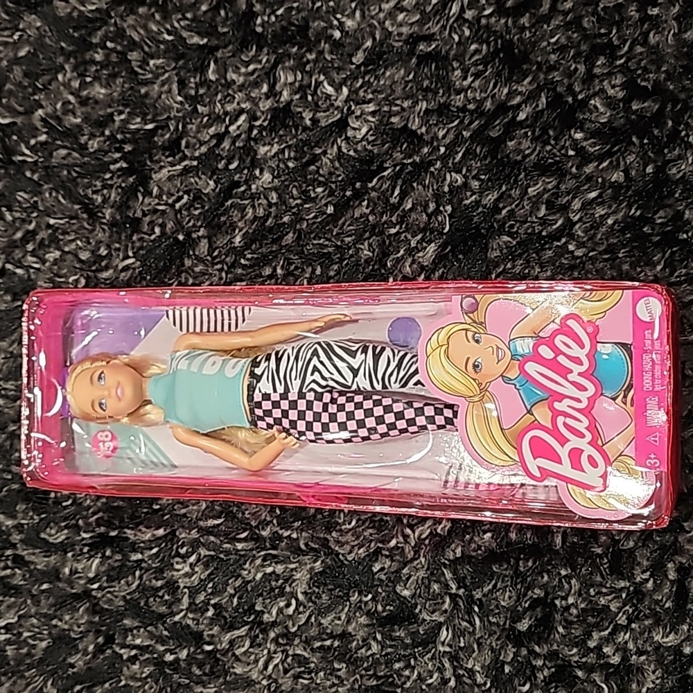 Bundle NWT kids stuff - Picture 8 of 17
